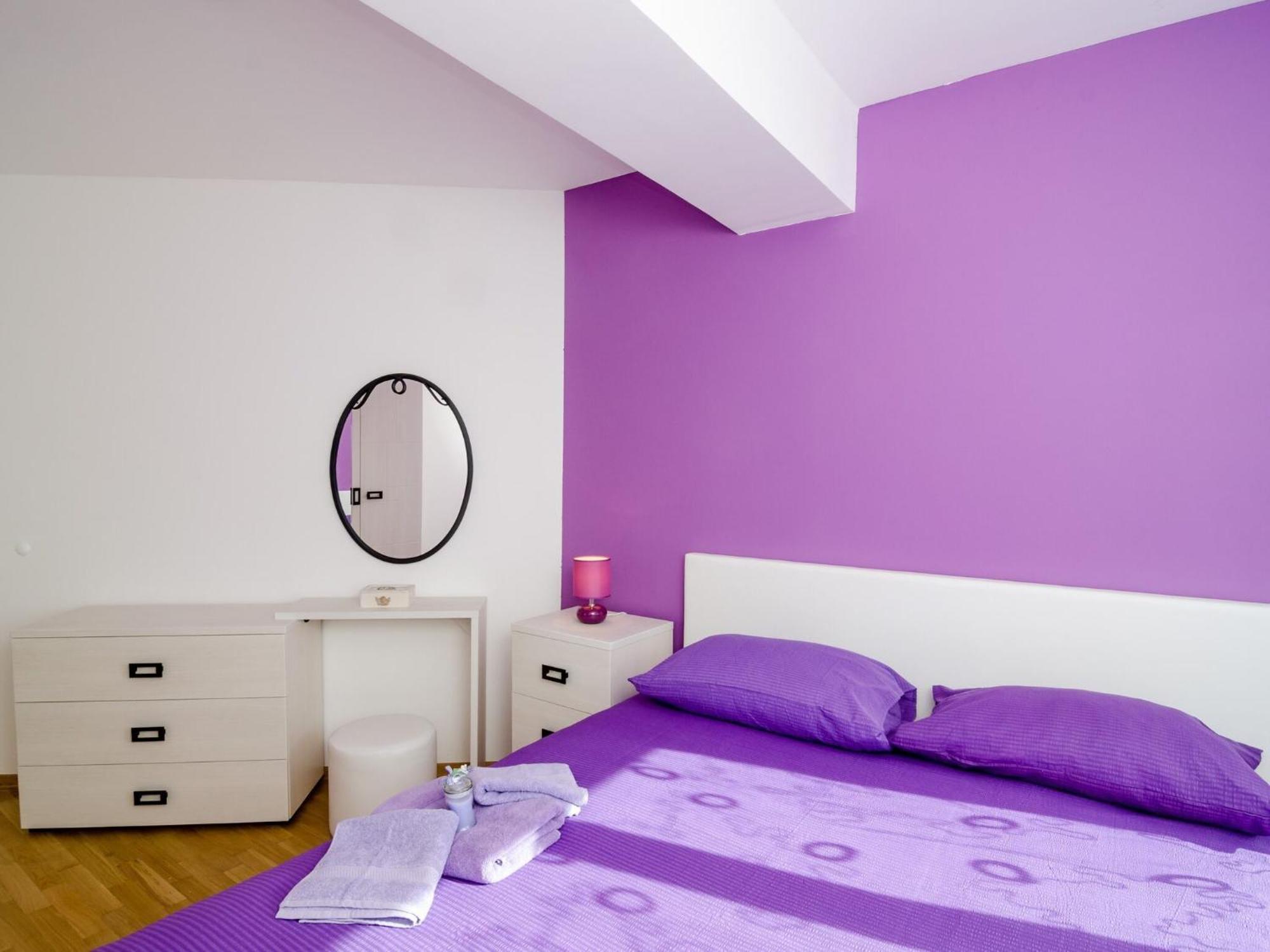 Appartamento Atlant - One Bedroom With Balcony And Side Sea View Ragusa